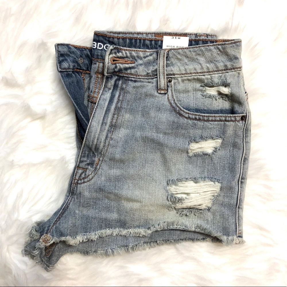 NEW 🌵 BDG Women’s Distressed High Rise Shorts